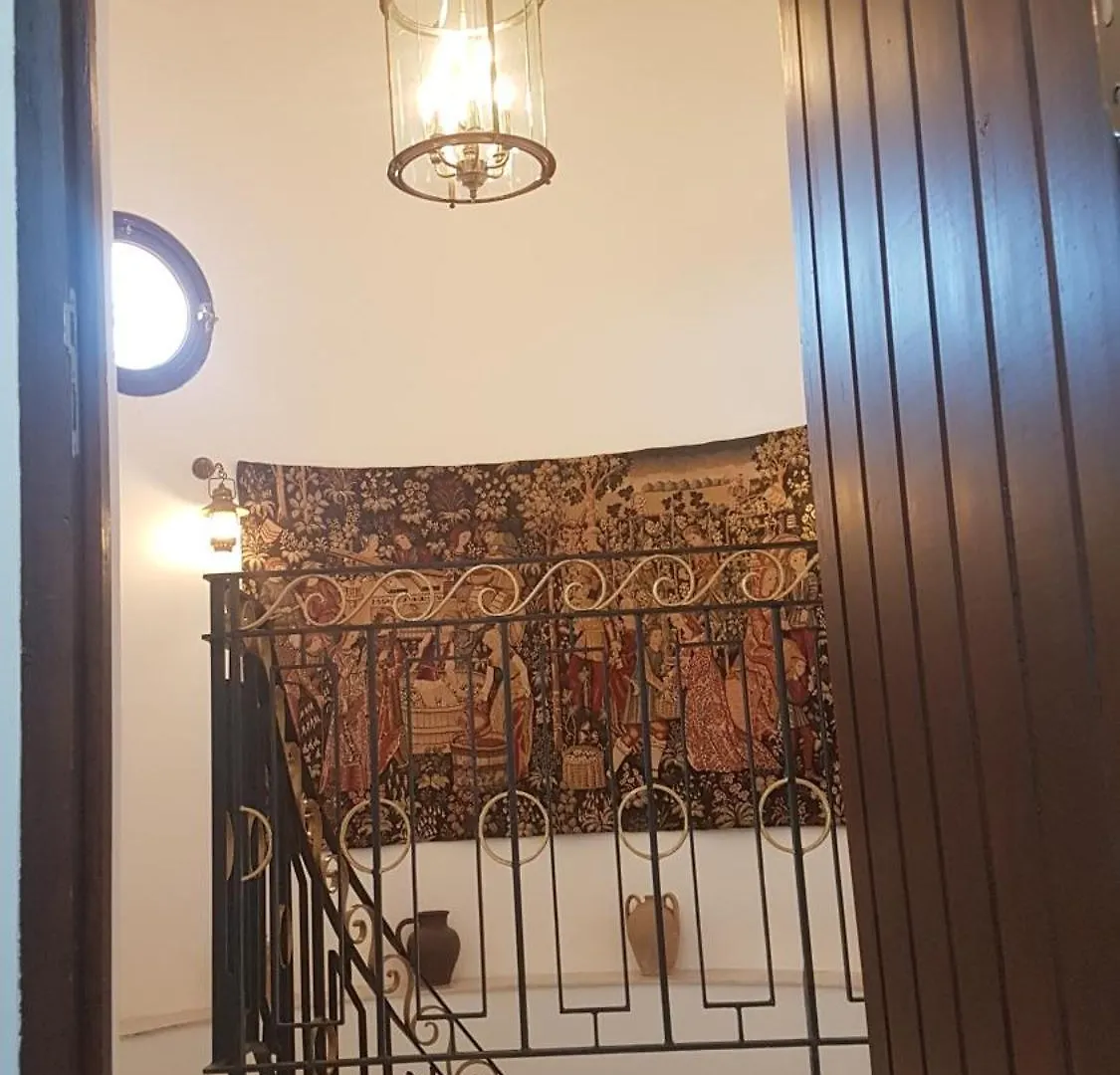 Roc Maria Lucia Villa Nice